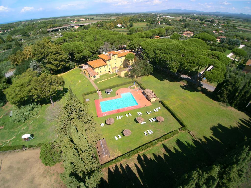 Hotel Bambolo Castagneto Carducci Exterior foto